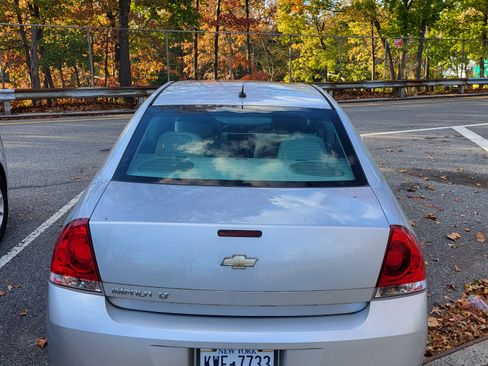 Used 2013 Chevrolet Impala LT w/ LT Sunroof Package image 5