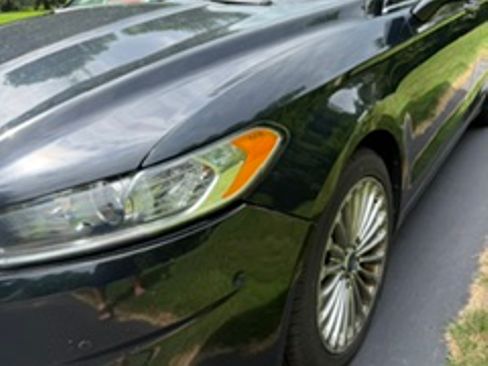 Used 2014 Ford Fusion Titanium FWD image 10