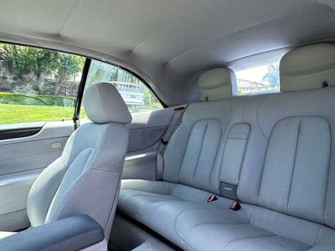 Used 2002 Mercedes-Benz CLK 430 Cabriolet image 5