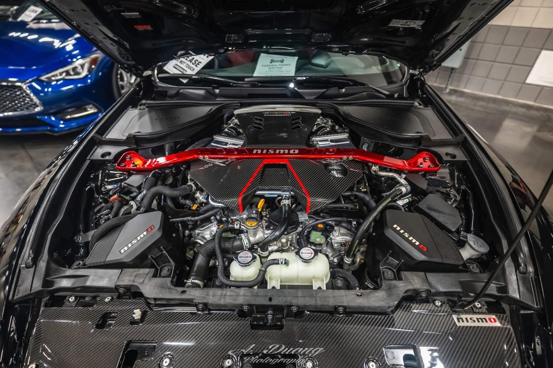 Used 2024 Nissan Z NISMO w/ Floor Mat Package RWD image 1