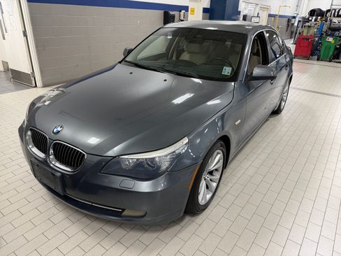 Used 2010 BMW 535i Sedan RWD image 1