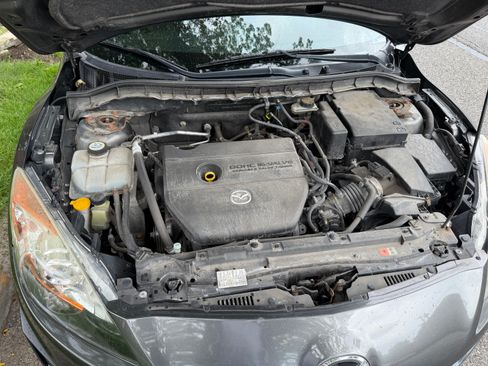 Used 2011 MAZDA MAZDA3 s Grand Touring FWD image 14