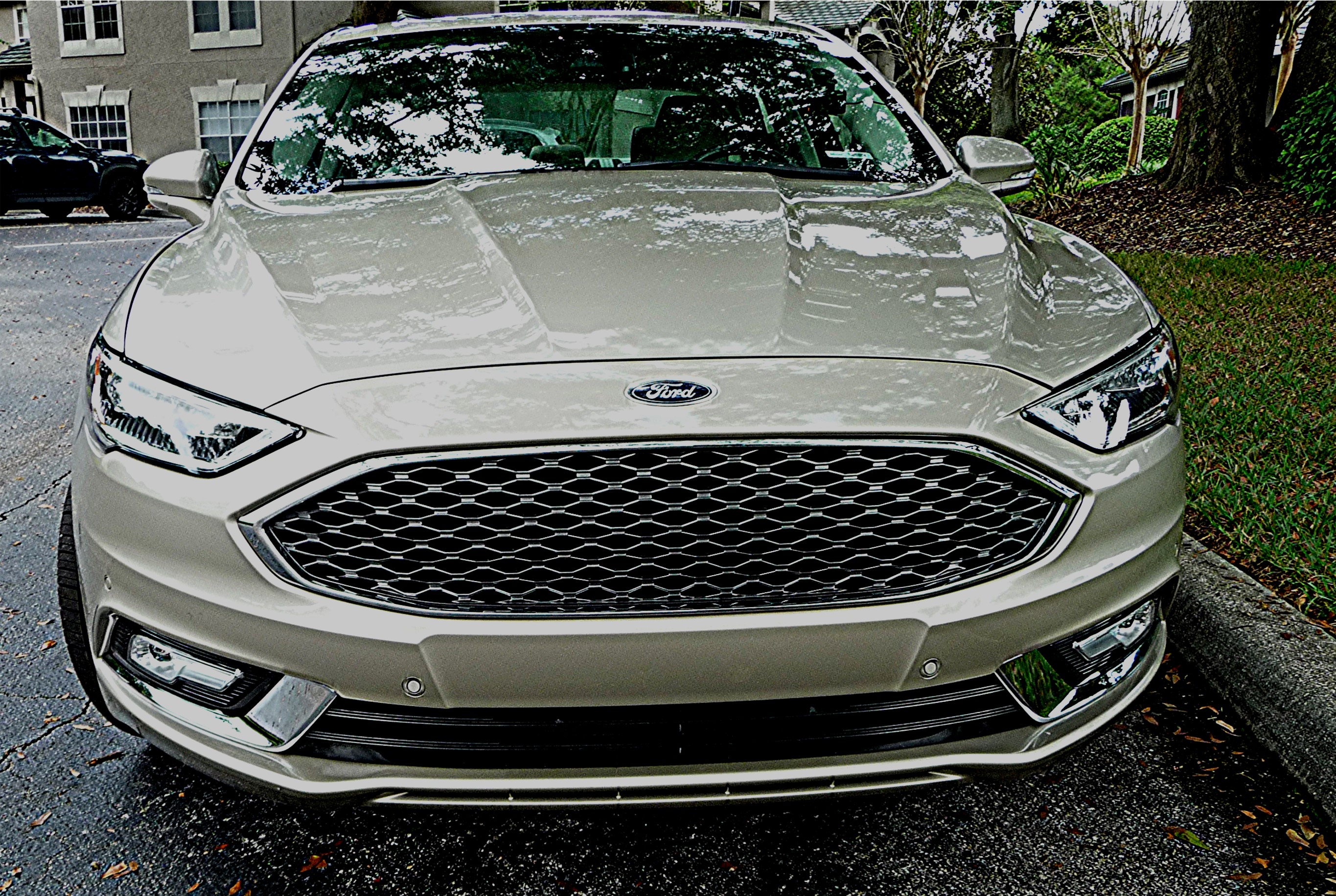 Used 2018 Ford Fusion Platinum FWD image 5