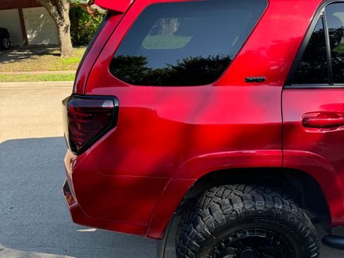 Used 2021 Toyota 4Runner SR5 image 14