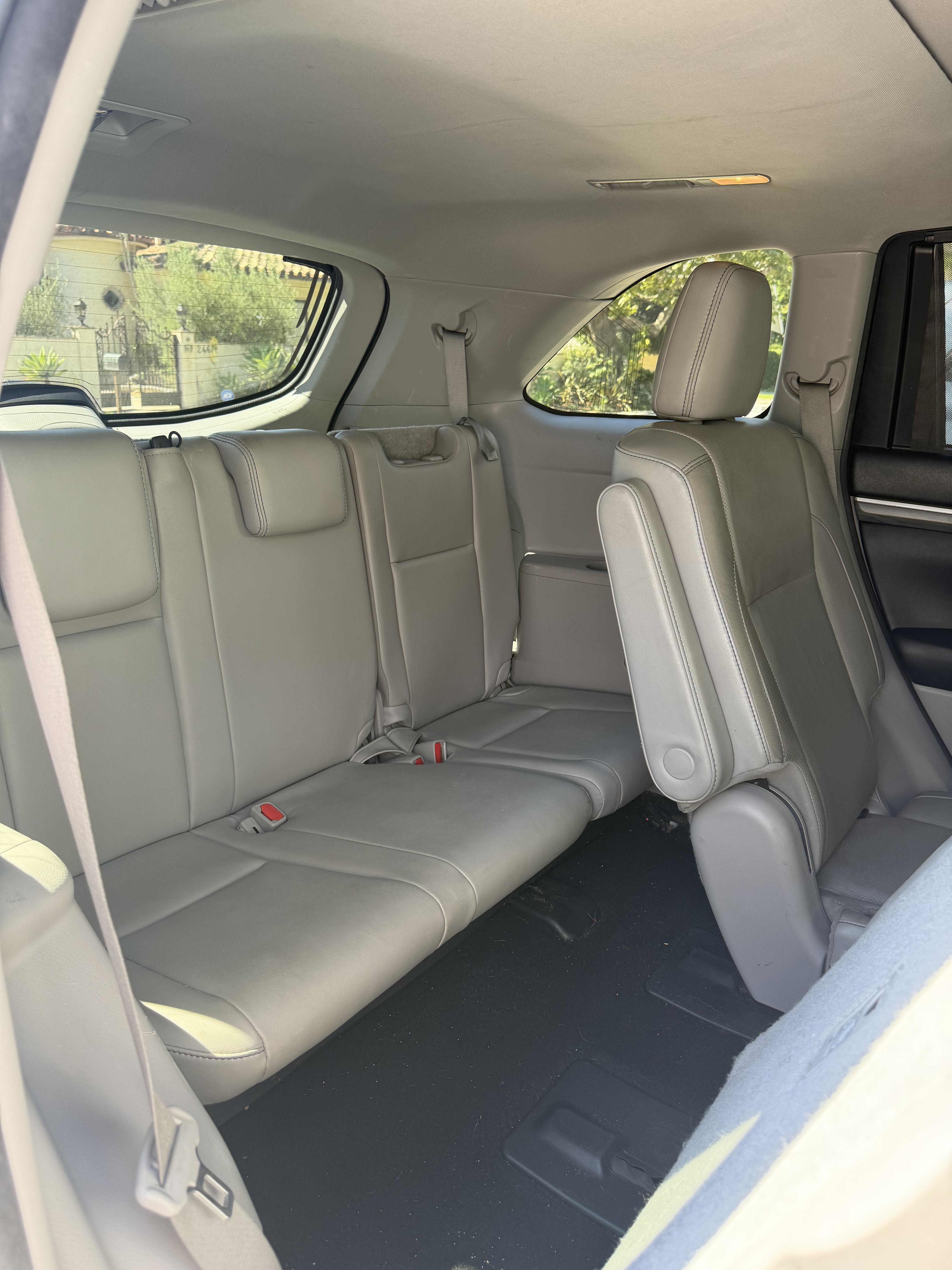 Used 2018 Toyota Highlander Limited Platinum AWD/4WD image 11