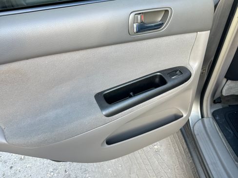 Used 2006 Toyota Camry LE image 8