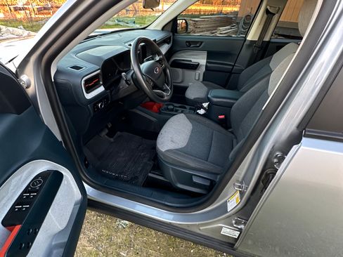 Used 2024 Ford Maverick XLT image 6