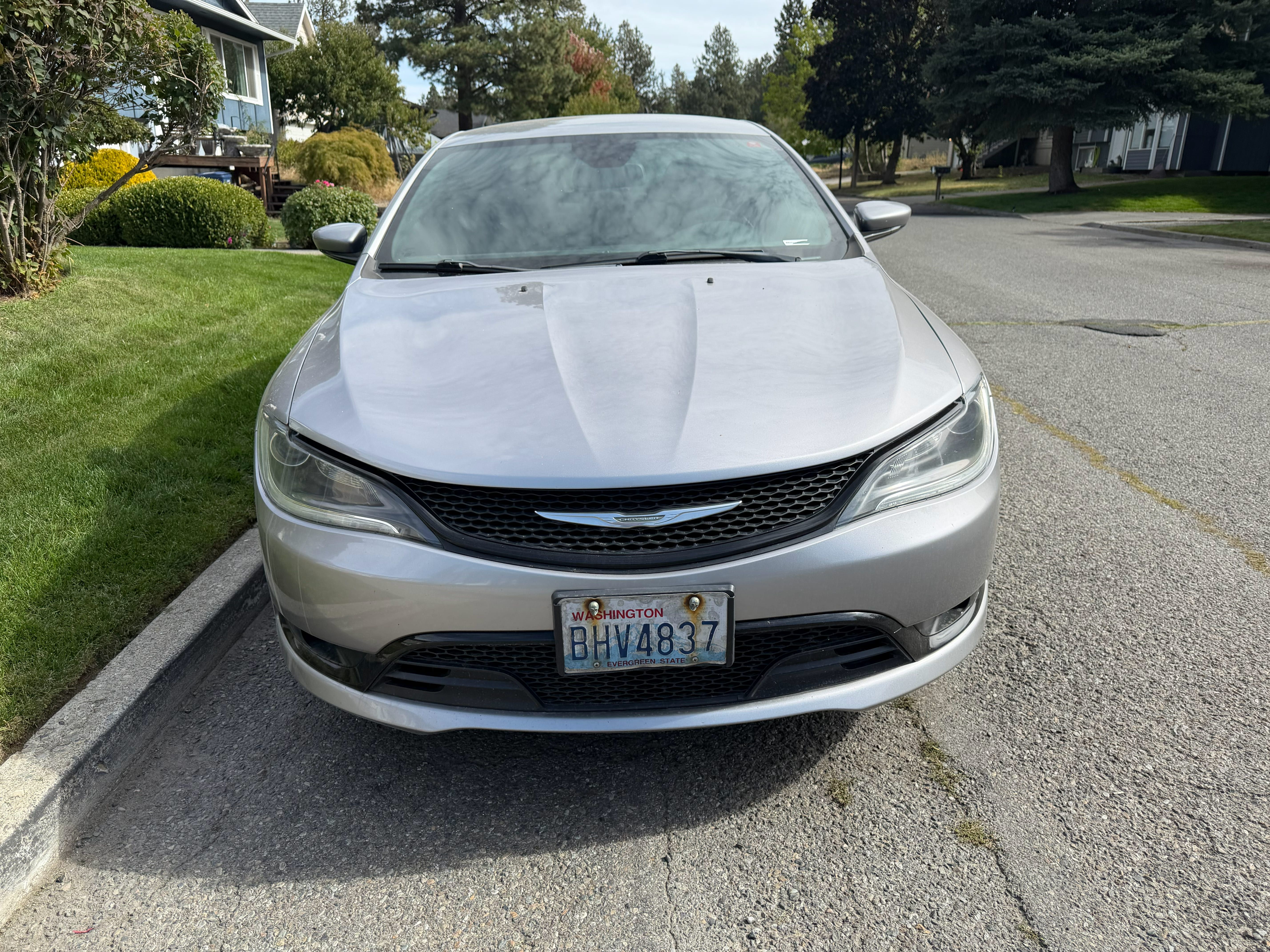Used 2015 Chrysler 200 S w/ Navigation & Sound Group I AWD/4WD image 2