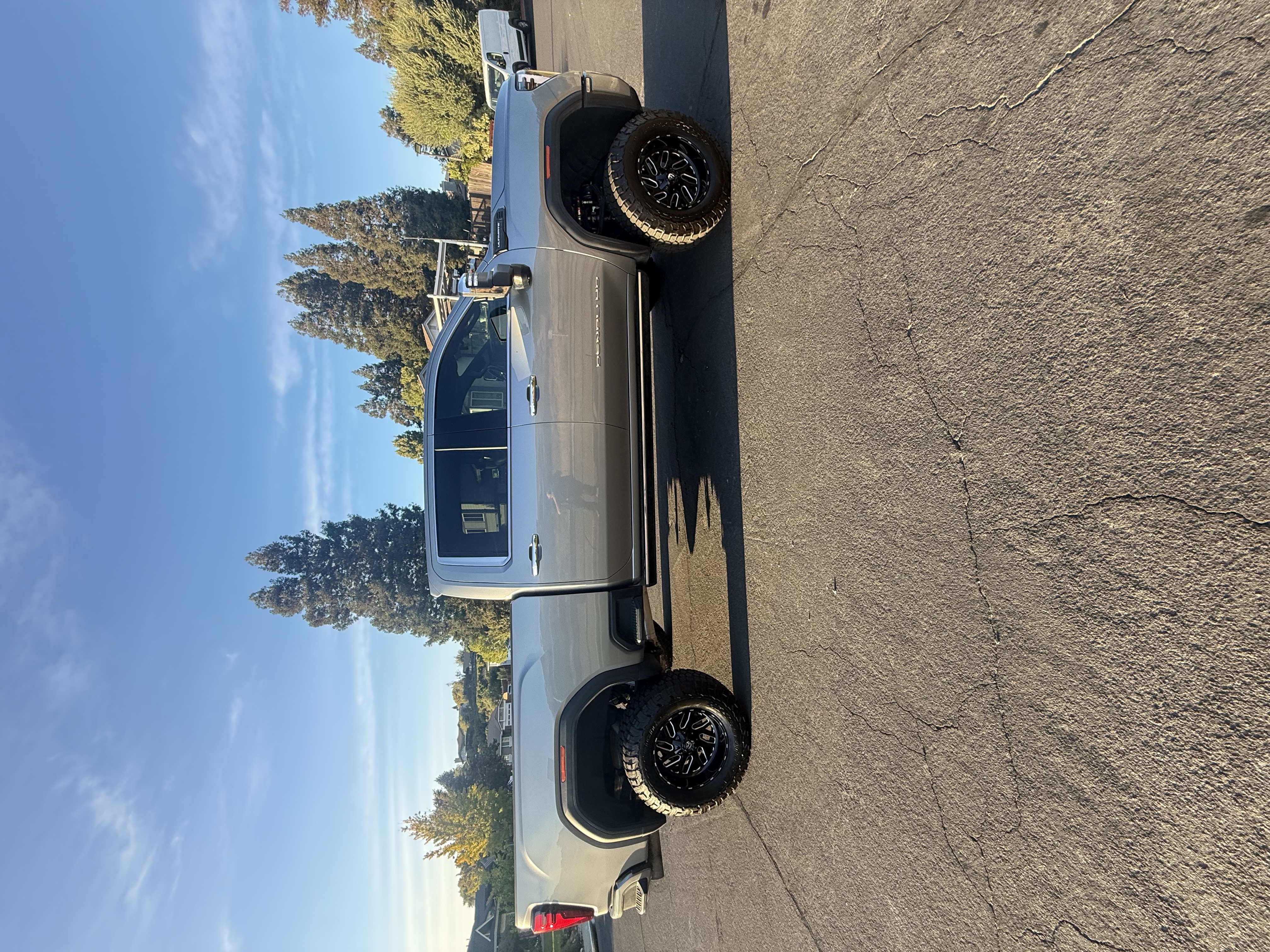 Used 2026 GMC Sierra 2500 Denali Ultimate AWD/4WD image 16