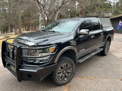 Used 2017 Nissan Titan Platinum Reserve image 1