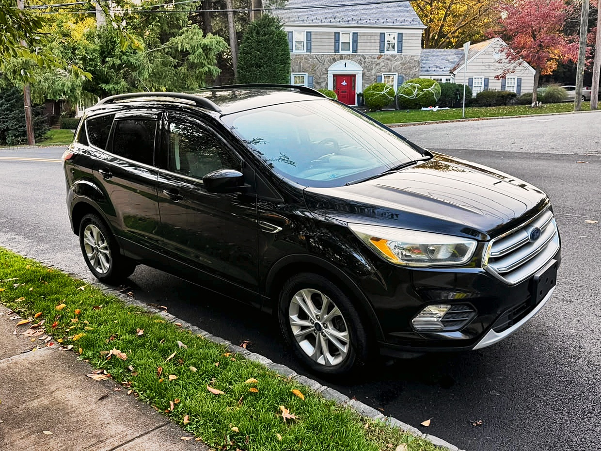 Used 2018 Ford Escape SE AWD/4WD image 4
