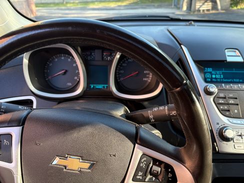 Used 2011 Chevrolet Equinox LT w/ Driver Convenience Package FWD image 13