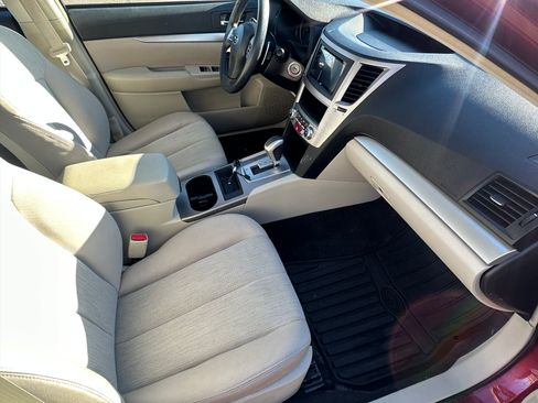 Used 2014 Subaru Legacy 2.5i AWD/4WD image 12