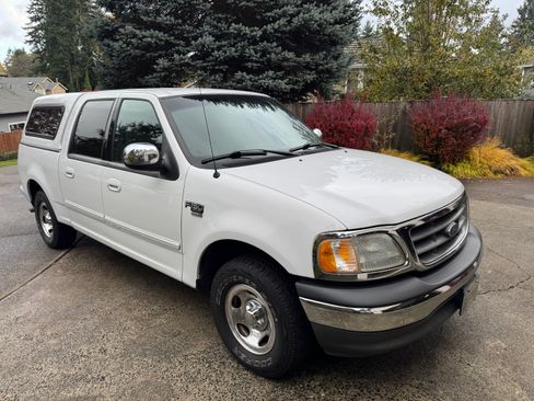 Used 2002 Ford F150 King Ranch image 4