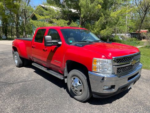 Used 2011 Chevrolet Silverado 3500 LTZ AWD/4WD image 1