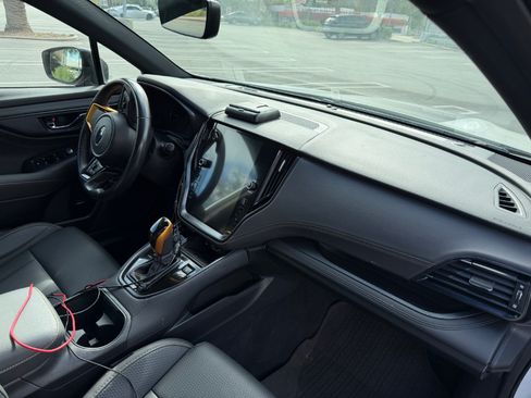 Used 2022 Subaru Outback Wilderness w/ Wilderness Package image 5