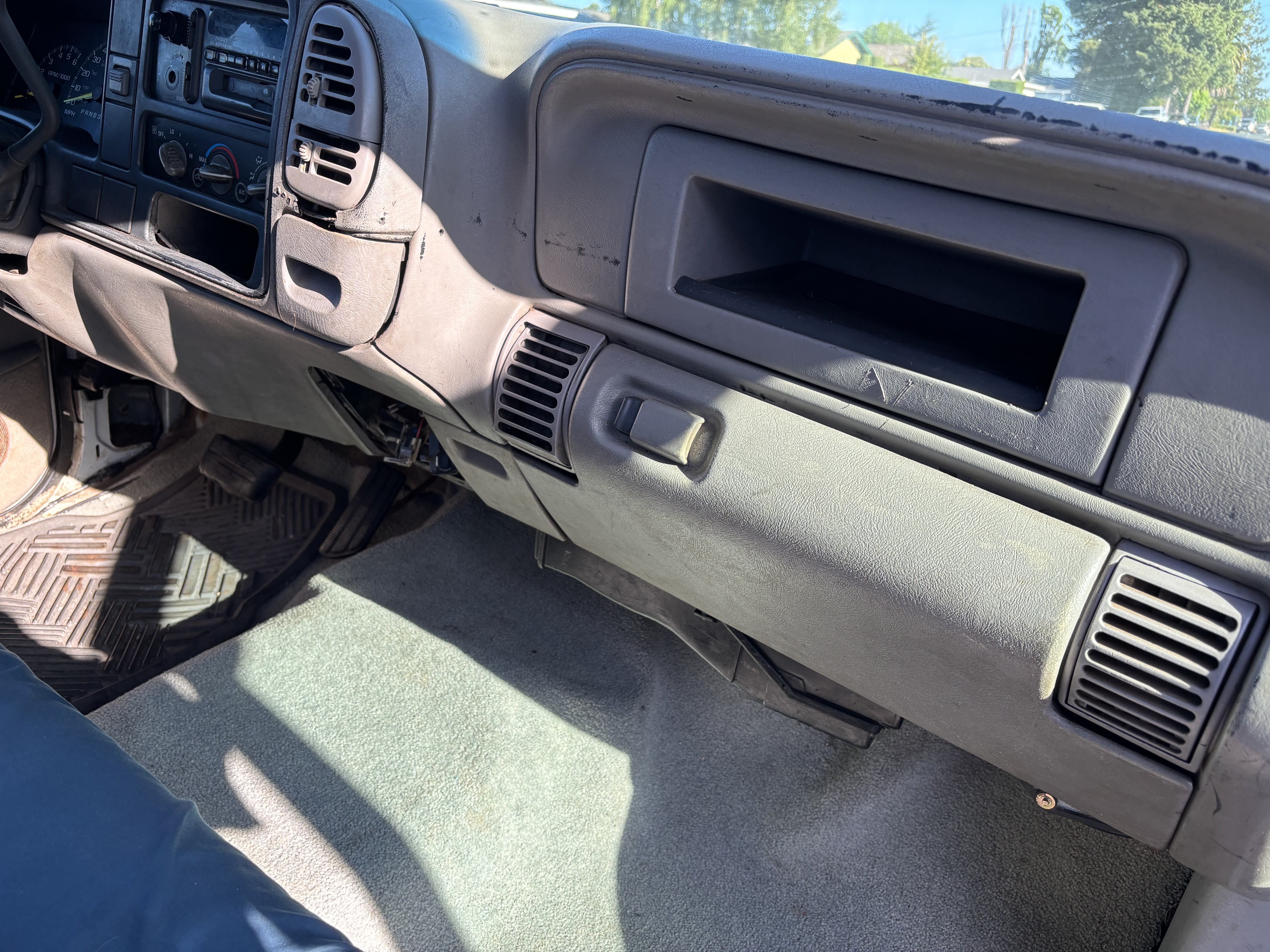 Used 2000 GMC Sierra 2500 2WD Regular Cab HD w/ Marketing Option Pkg 2 image 22