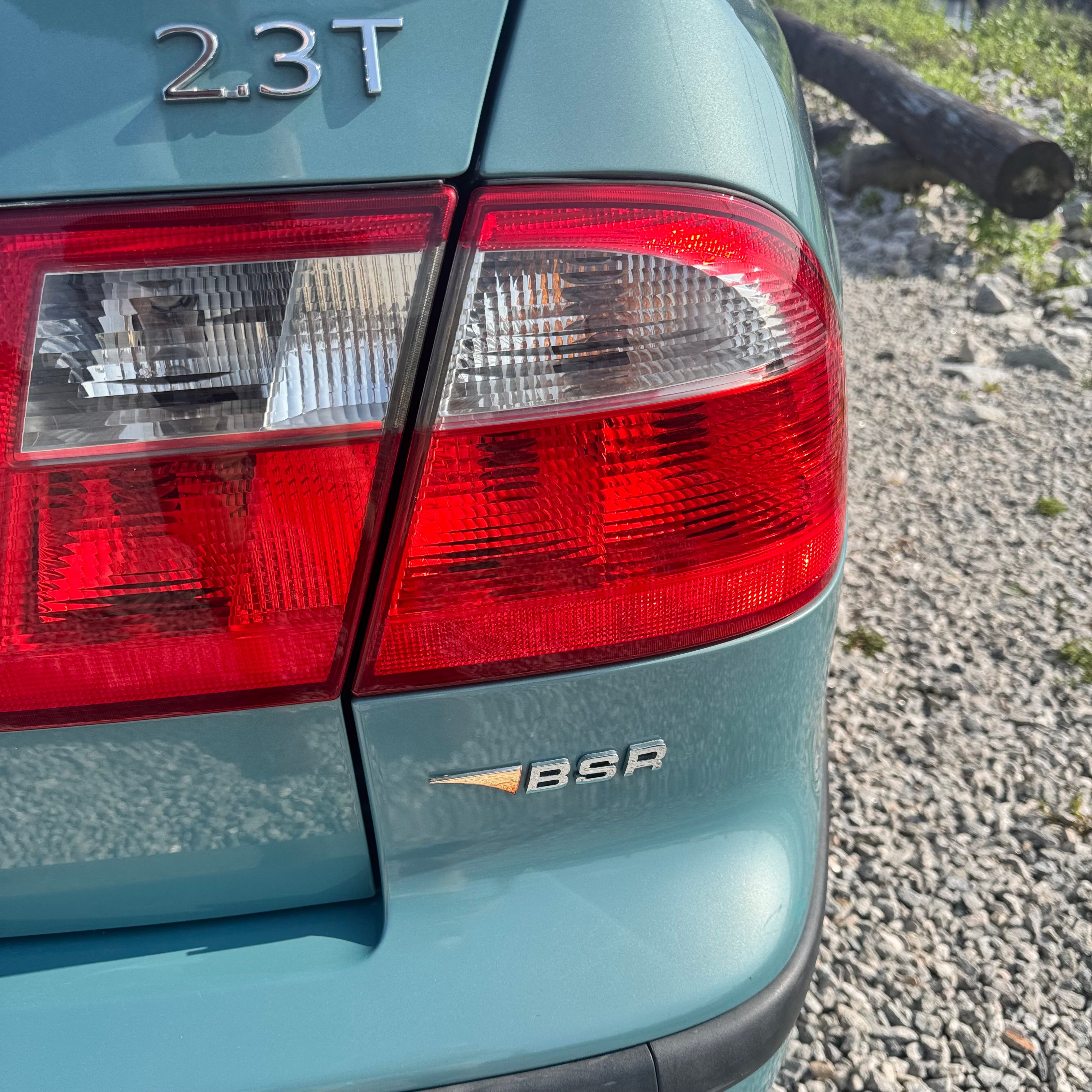 Used 2004 Saab 9-5 Arc FWD image 11