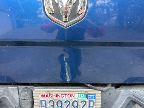 Used 2011 RAM 3500 Laramie image 4