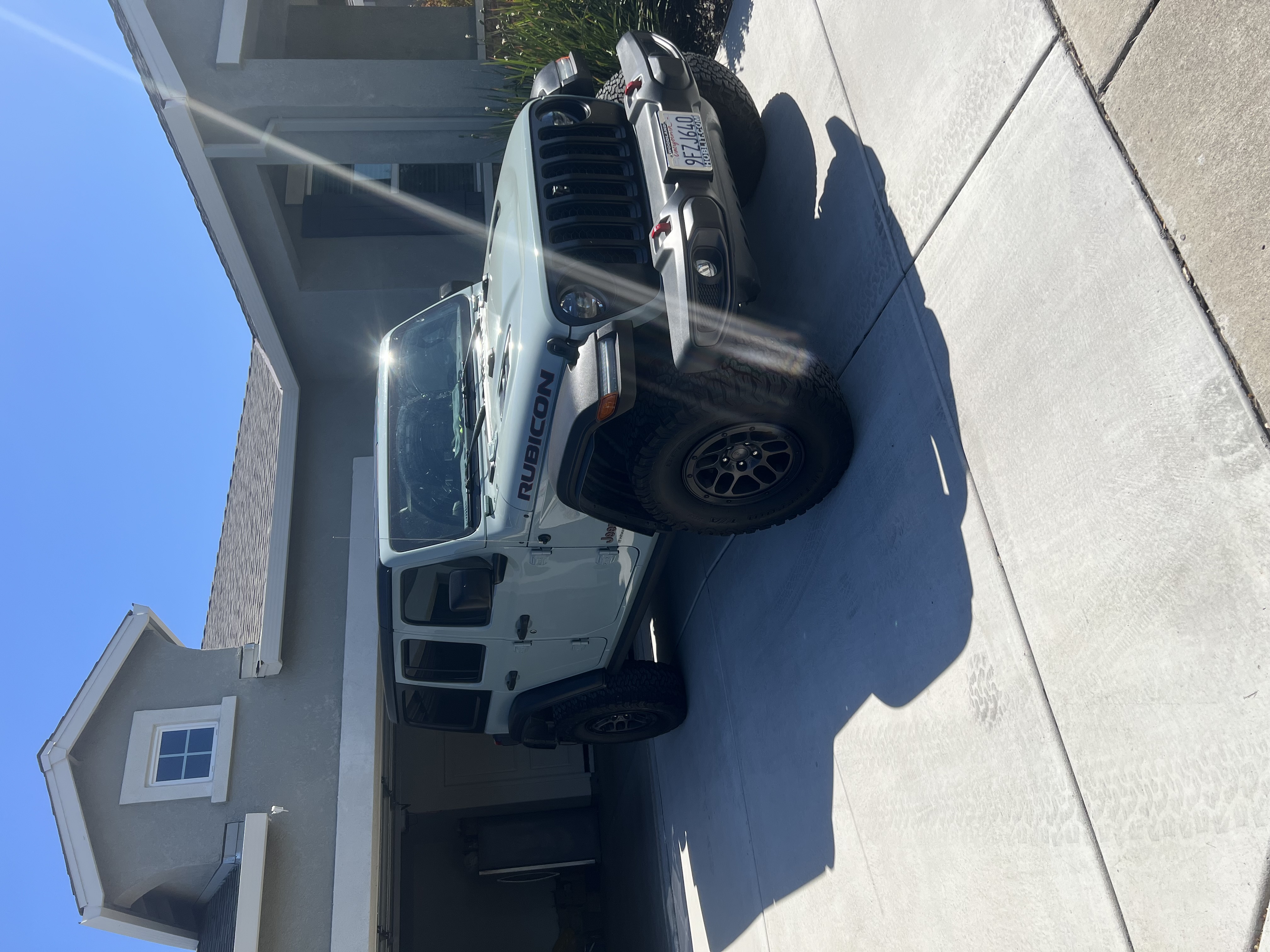 Used 2023 Jeep Wrangler Unlimited Rubicon w/ Xtreme 35 Tire Package AWD/4WD image 6
