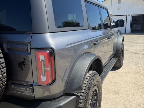 Used 2023 Ford Bronco Wildtrak AWD/4WD image 4