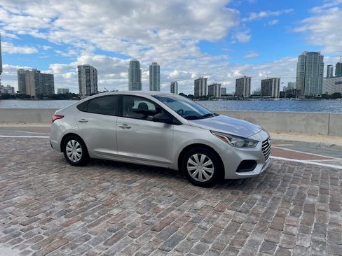 Used 2019 Hyundai Accent SE image 13