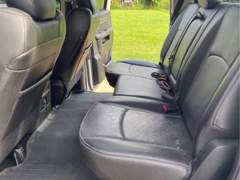 Used 2014 RAM 1500 Sport w/ Convenience Group AWD/4WD image 5
