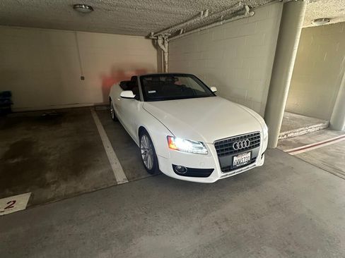 Used 2010 Audi A5 2.0T Premium Plus w/ Premium Plus Pkg image 5