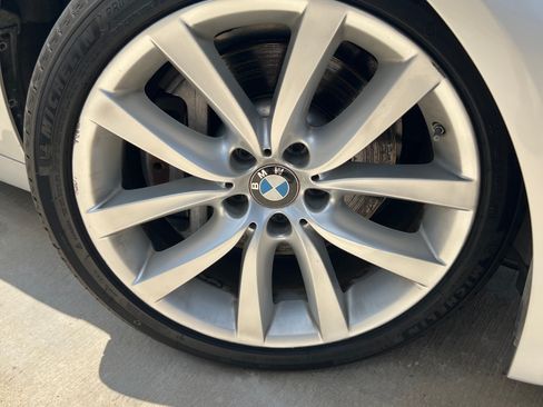 Used 2011 BMW 535i Sedan RWD image 25