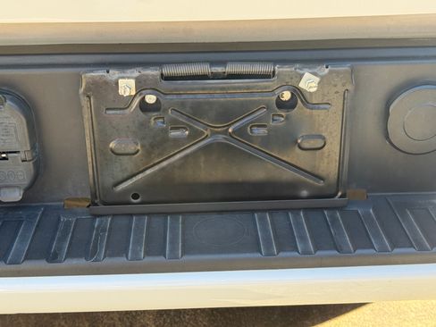 Used 2021 GMC Canyon Denali image 26