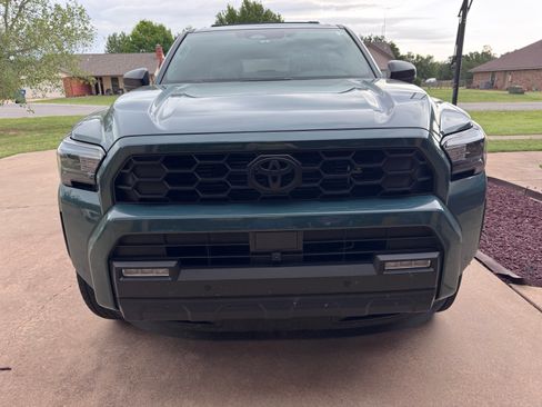 Used 2025 Toyota 4Runner TRD Off-Road Premium w/ Tow Technology Package AWD/4WD image 6