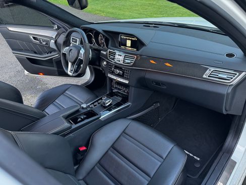 Used 2014 Mercedes-Benz E 63 AMG S-Model image 14