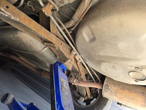 Used 1997 Oldsmobile Cutlass Supreme SL image 14