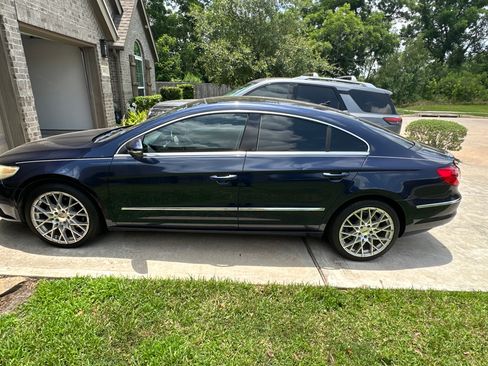 Used 2012 Volkswagen CC Lux Plus FWD image 11