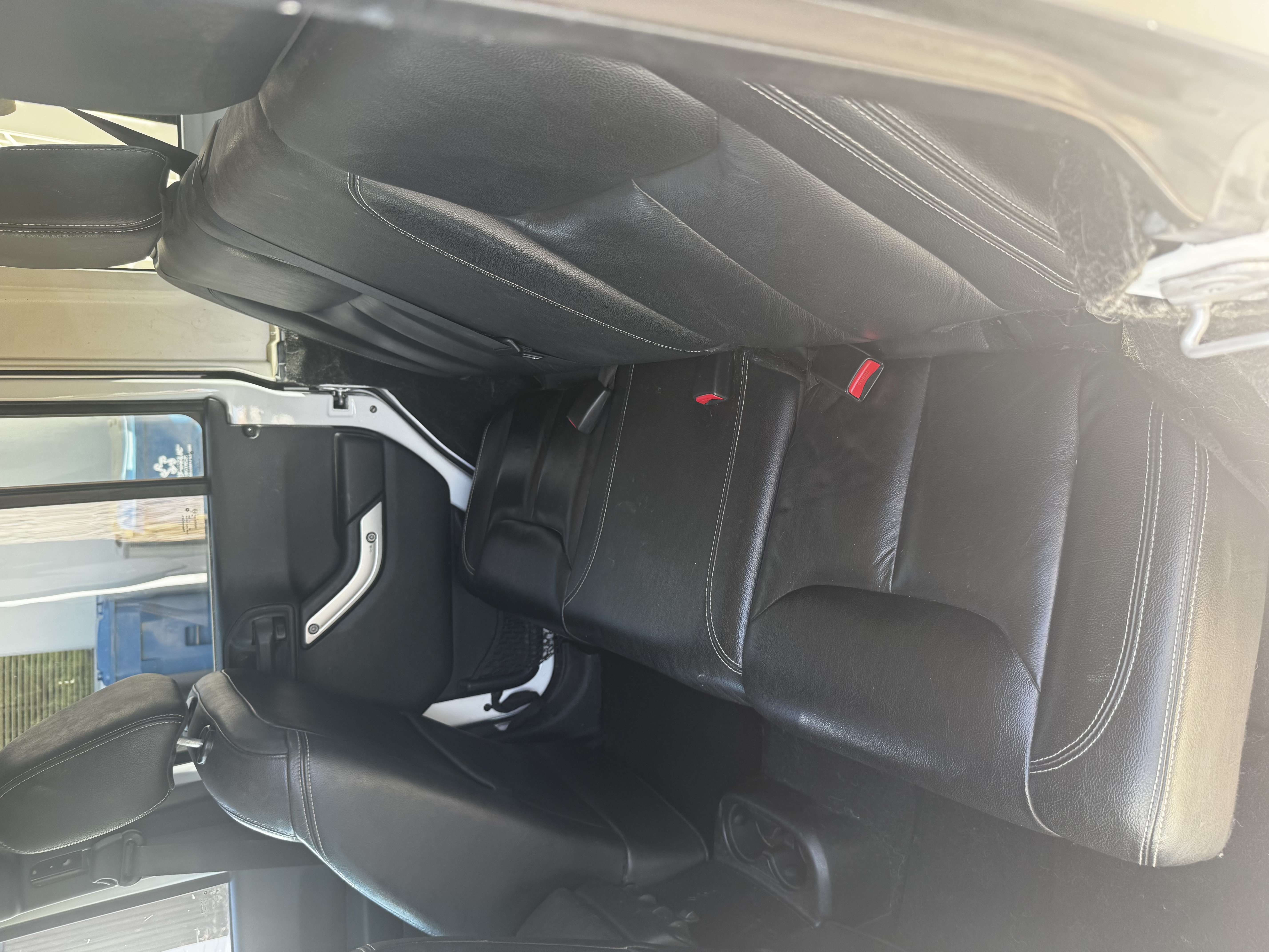 Used 2015 Jeep Wrangler Unlimited Sahara AWD/4WD image 17