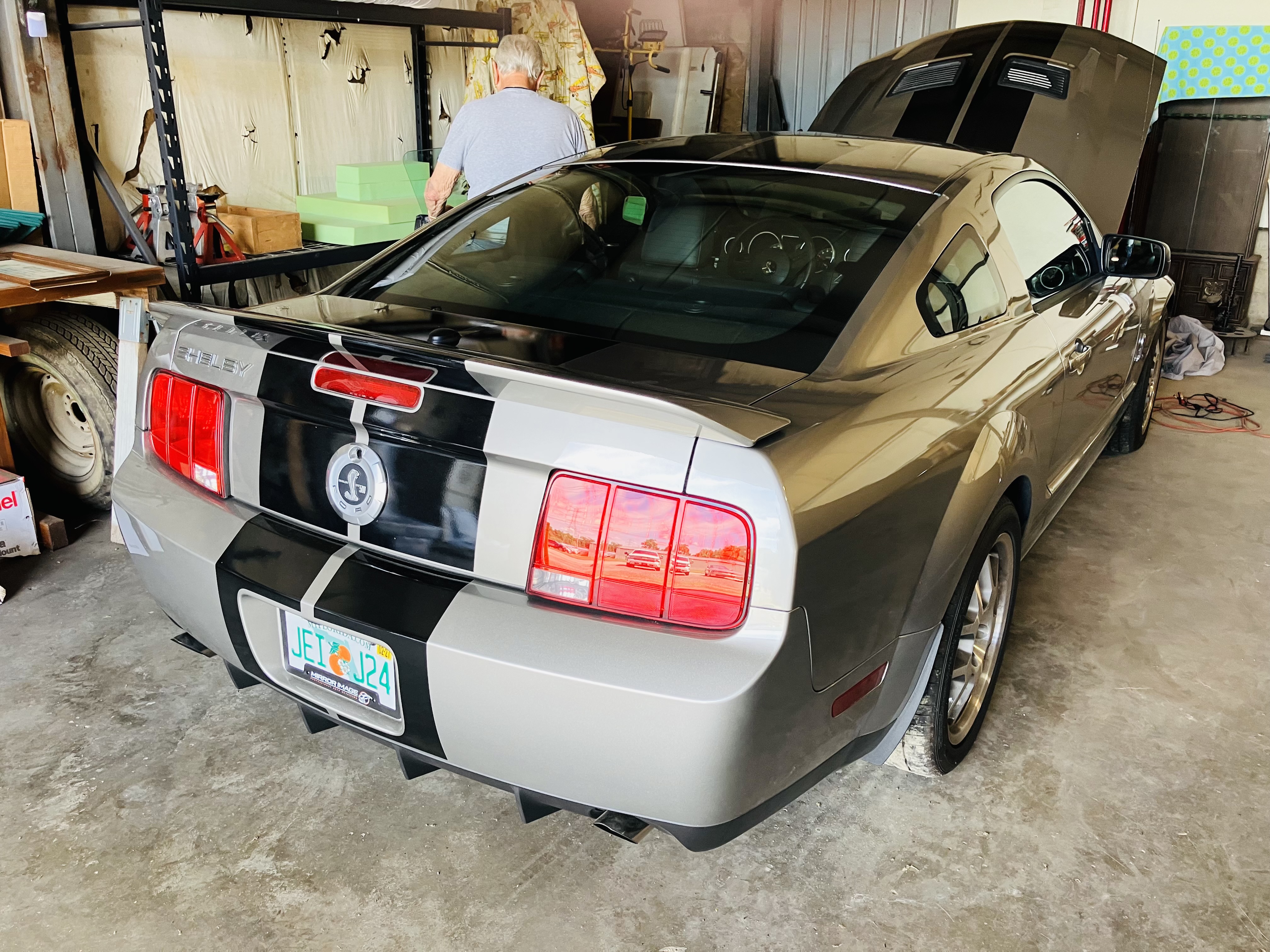 Used 2008 Ford Mustang Shelby GT500 RWD image 9