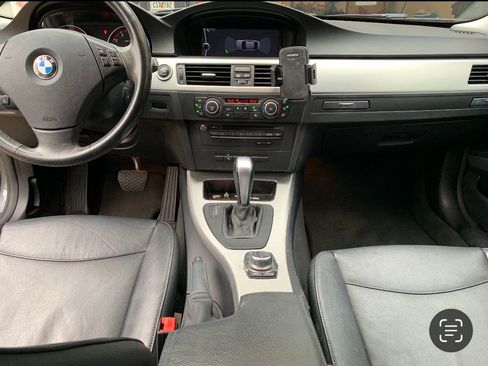 Used 2011 BMW 328i xDrive Sedan image 10