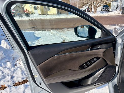 Used 2018 MAZDA MAZDA6 Signature image 12