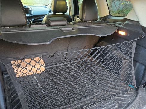 Used 2016 Ford Escape Titanium w/ Equipment Group 301A image 9