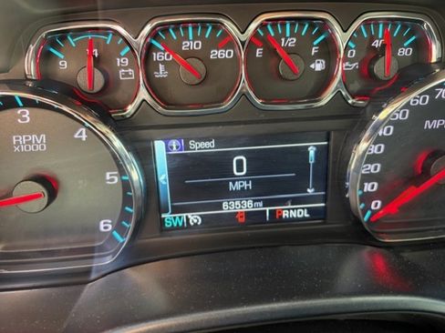 Used 2019 GMC Sierra 1500 SLE w/ SLE Value Package image 6