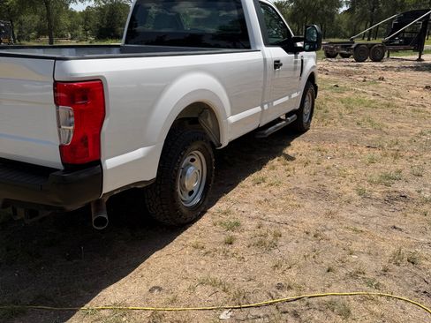 Used 2021 Ford F250 XL RWD image 8