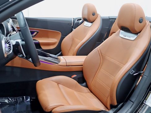 Used 2022 Mercedes-Benz SL 55 AMG 4MATIC image 13