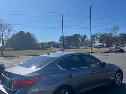 Used 2017 INFINITI Q50 3.0t Premium image 5