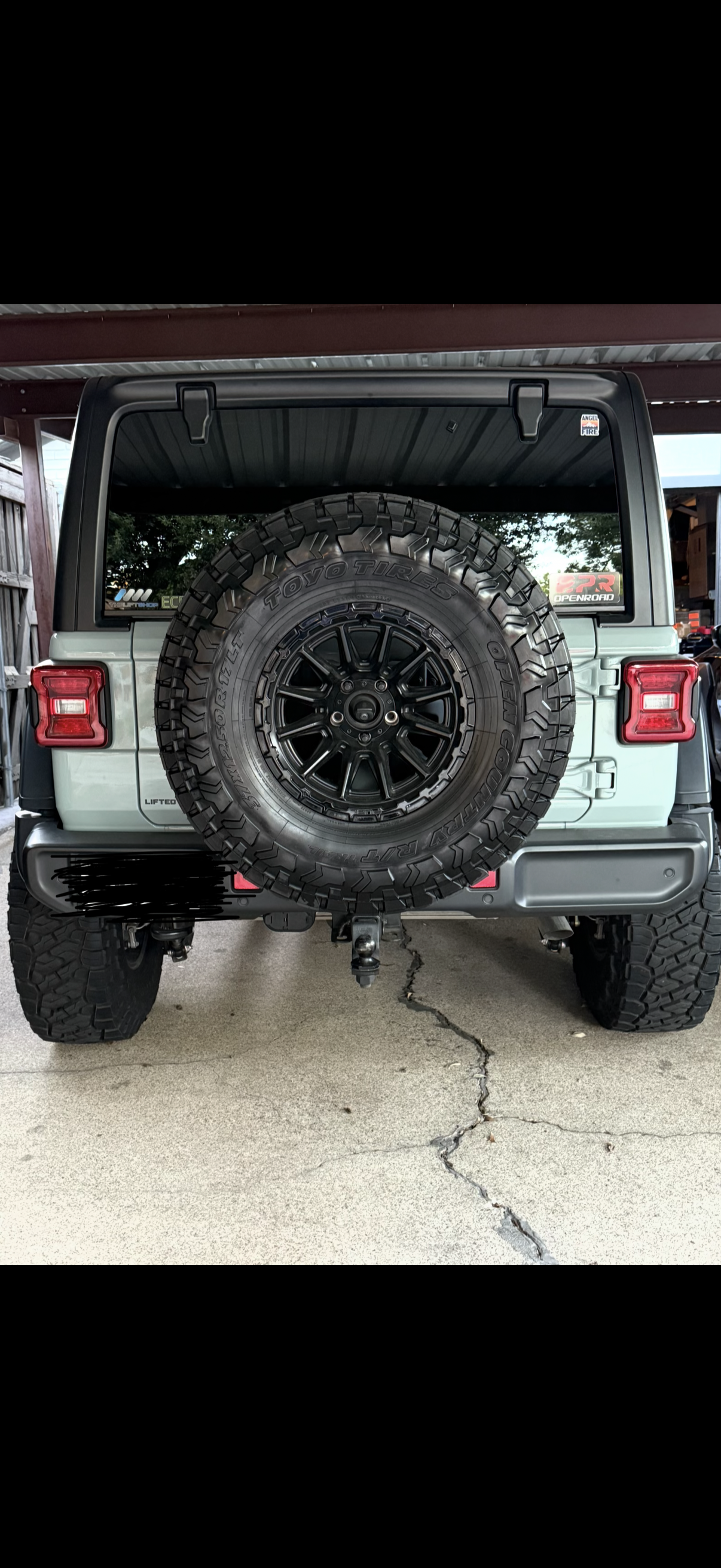 Used 2024 Jeep Wrangler Unlimited Sport AWD/4WD image 16