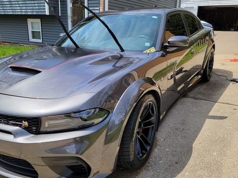 Used 2020 Dodge Charger Scat Pack image 4