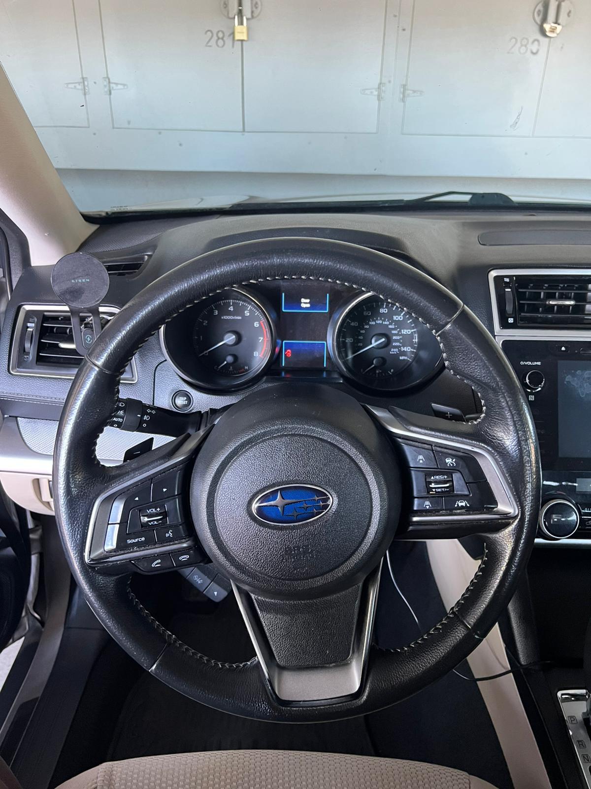 Used 2018 Subaru Outback 2.5i Premium AWD/4WD image 2