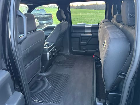 Used 2016 Ford F150 XLT w/ Equipment Group 302A Luxury image 6