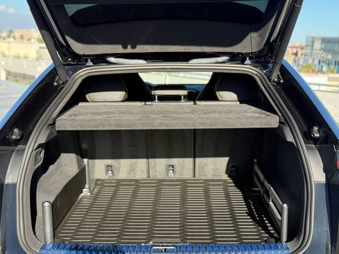 Used 2019 Lamborghini Urus image 29