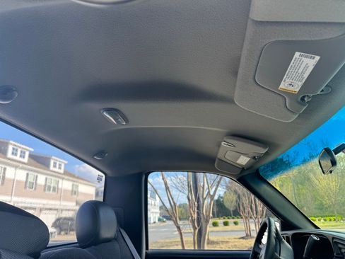 Used 2000 Chevrolet Silverado 1500 2WD Regular Cab image 9