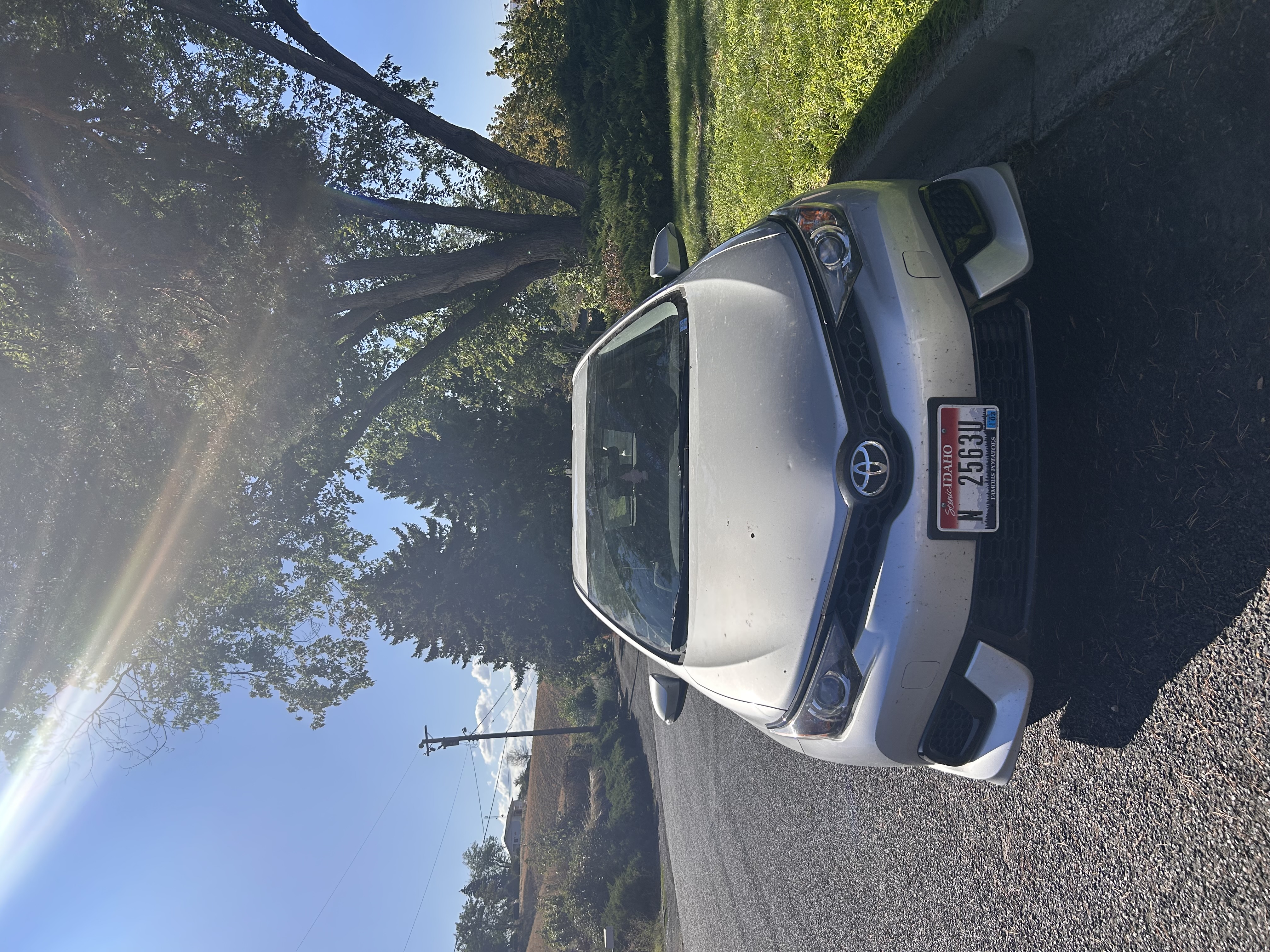 Used 2017 Toyota Corolla iM FWD image 4